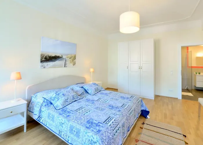 Spacious And Comfy With 3 Bedrooms *