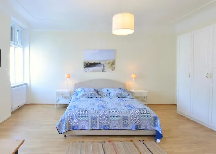 Spacious And Comfy With 3 Bedrooms
