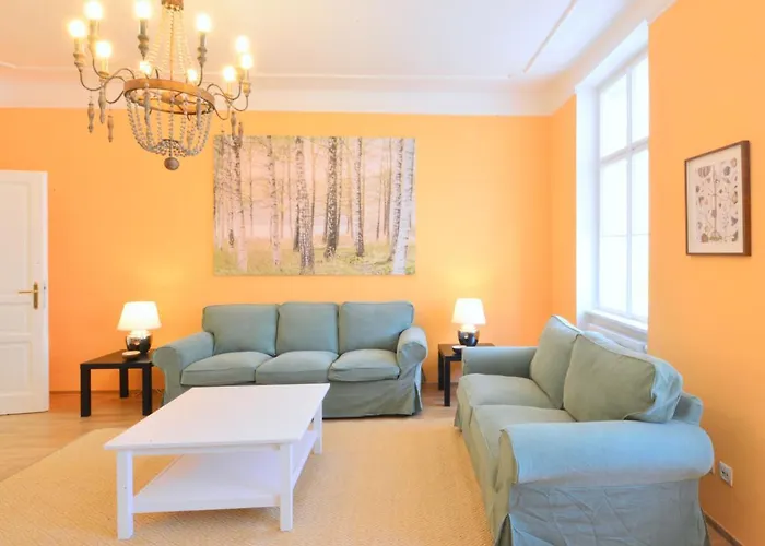 Apartment Spacious And Comfy With 3 Bedrooms