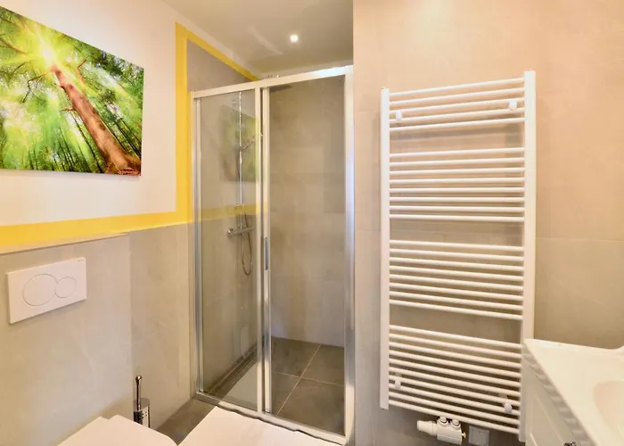 Spacious And Comfy With 3 Bedrooms Apartment Vienna